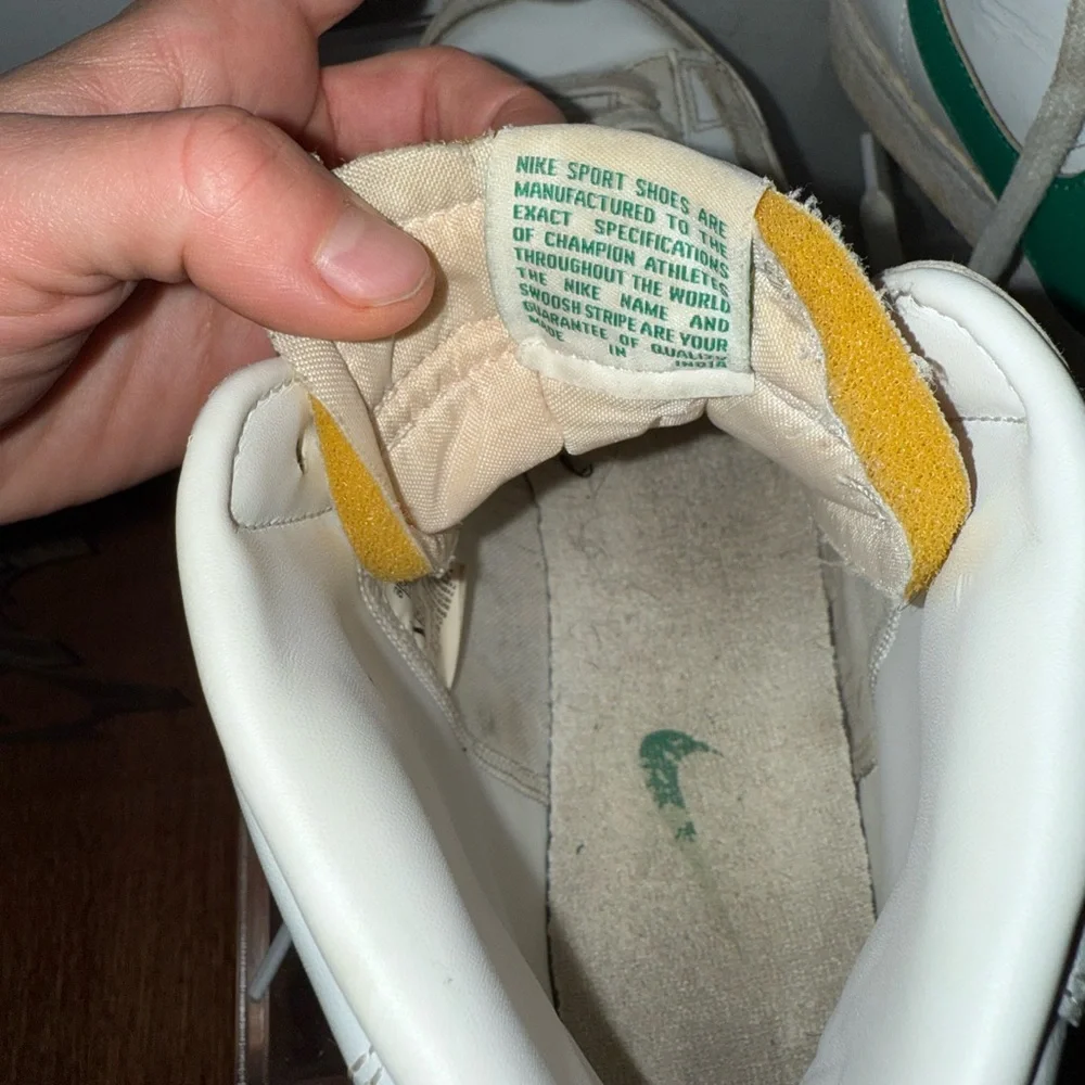 Nike Blazer mid ‘77 vintage men’s shoe . Size 11